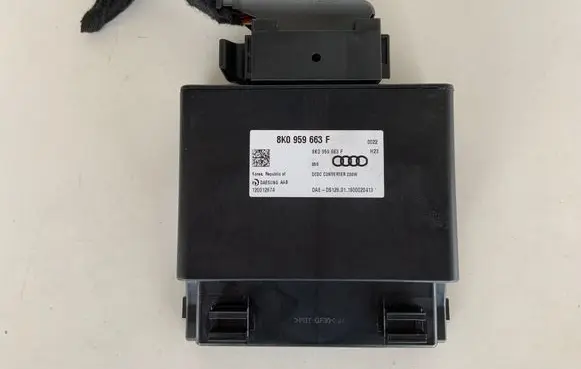 Audi A7 S7 4G Voltage converter/converter module 8K0959663F