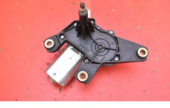 Nissan Micra Rear window wiper motor 8200017385