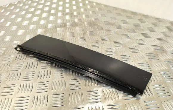 Citroen DS7 Crossback Rear door glass trim molding 9811260380 5958U110
