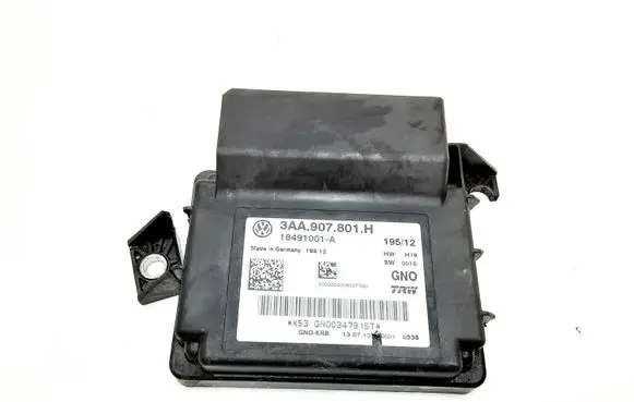 Volkswagen PASSAT B7 Hand brake control module 3AA907801H