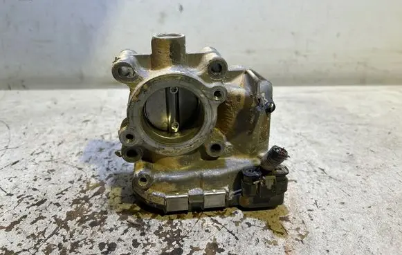 Nissan Qashqai Throttle valve A2821410200 0280750654