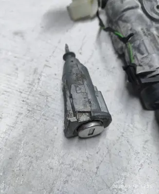 Skoda Fabia Mk2 (5J) Ignition lock 4b0905851c 3t0837202 5j0837167