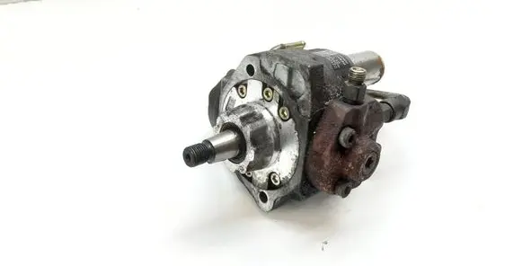 Toyota Avensis T250 Fuel injection high pressure pump 221000G010 HU2940000060