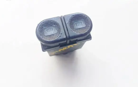 Windscreen/window heater switch