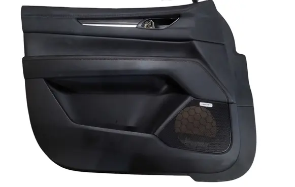 Mazda CX-5 II Front door card panel trim KB8C6846X K147UP45002
