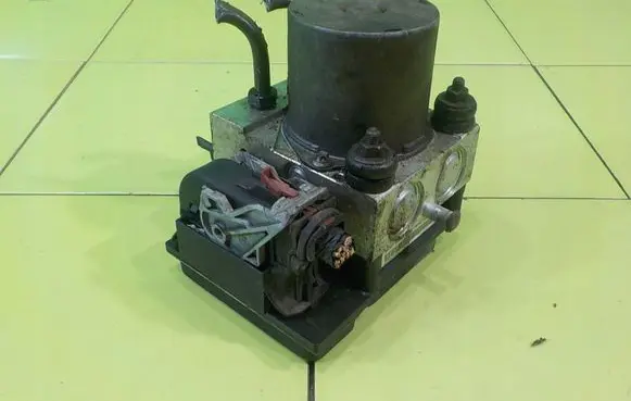 Hyundai Santa Fe ABS Pump 0265951248