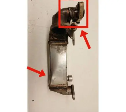 BMW 3 E90 E91 EGR valve cooler K9950006 77973710 P15722