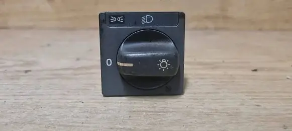 Volvo S70 V70 V70 XC Light switch 8622022