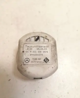 Mercedes-Benz E W211 Interior temperature sensor A2118300572