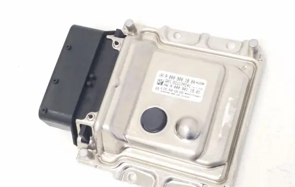 Mercedes-Benz E C207 W207 Adblue control unit A0009003901 A0009001804