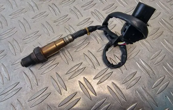 Volkswagen Touareg I Lambda probe sensor 059906262B
