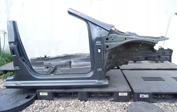 Seat Leon (5F) Front quarter panel 