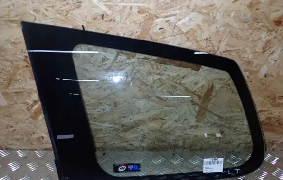 Subaru Forester SH Rear side window