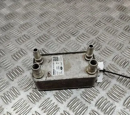Land Rover Discovery 5 Gearbox / Transmission oil cooler X6003001 AW837A095AA