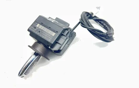 Mercedes-Benz CLK A209 C209 Ignition lock A2095453308