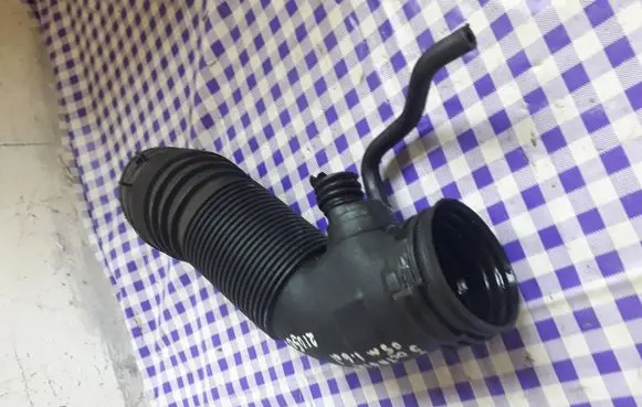 Skoda Octavia Mk1 (1U) Turbo turbocharger oiling pipe/hose