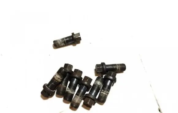 Mazda CX-7 Nuts/bolts 