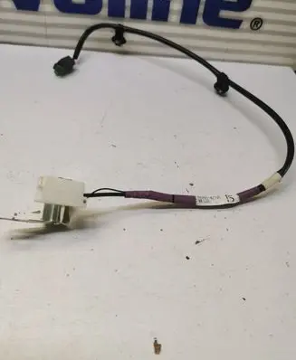 Toyota RAV 4 (XA40) Radio antenna 8610142790