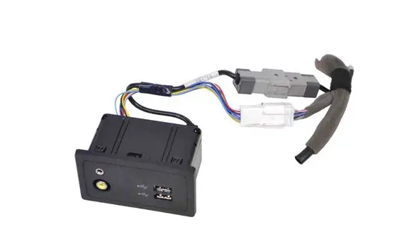 Infiniti Q50 AUX in-socket connector 284H34GA2C