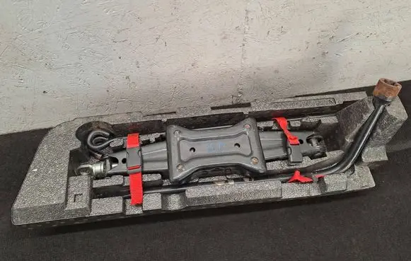 Ford Transit Custom Lift Jack BK2117080AA BK2117A012AA