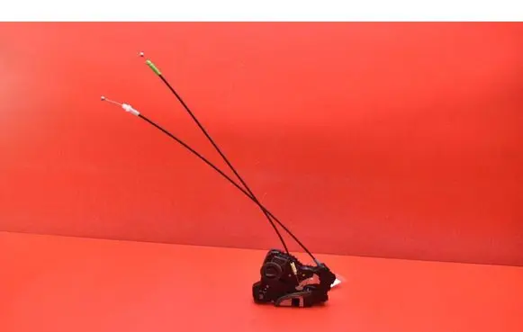 Toyota Avensis Verso Front door lock