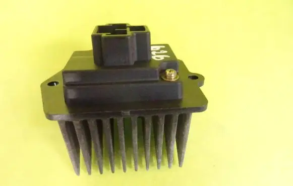 Mazda 626 Heater blower motor/fan resistor KJ180GE4V