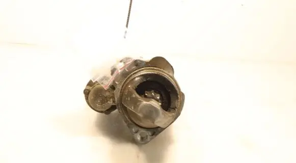 Opel Insignia A Starter motor