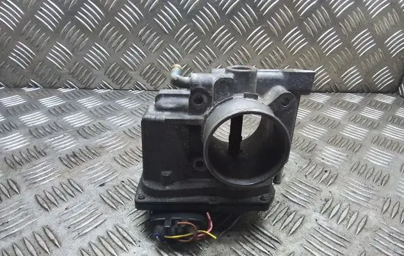 Mazda 6 Throttle valve R2AA136B0