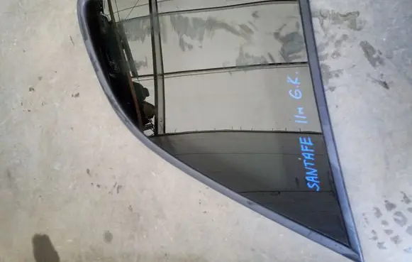 Hyundai Santa Fe Rear side window AS3