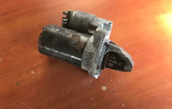 Volvo S40 Starter motor