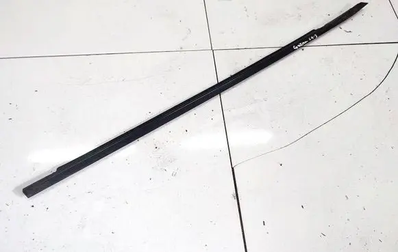 Mitsubishi Carisma Front door glass trim molding 