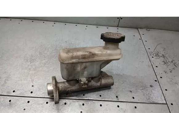 Hyundai Matrix Master brake cylinder BM111059A