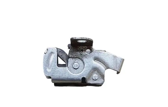 Loading door lock