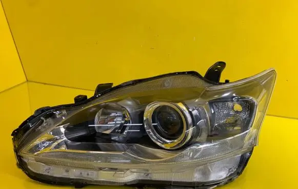 Lexus CT 200H Headlight/headlamp CT200H