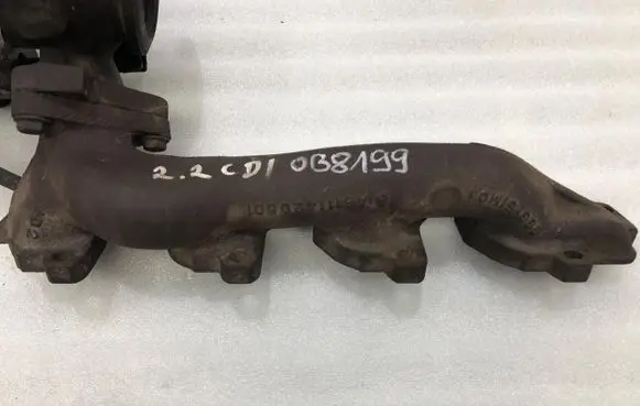 Mercedes-Benz C W204 Front sill (body part) 