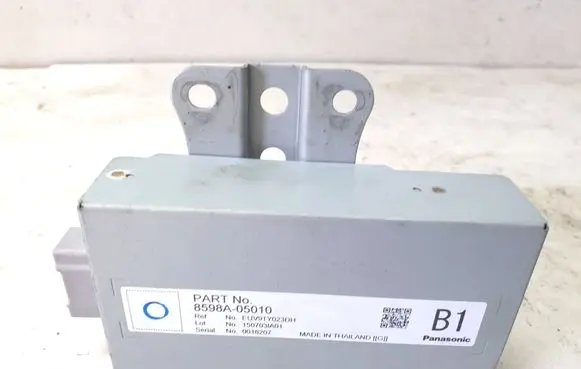 Toyota Avensis T270 Other control units/modules 8598A05010