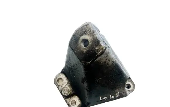 BMW 5 GT F07 Engine mounting bracket 6795958 22116781242