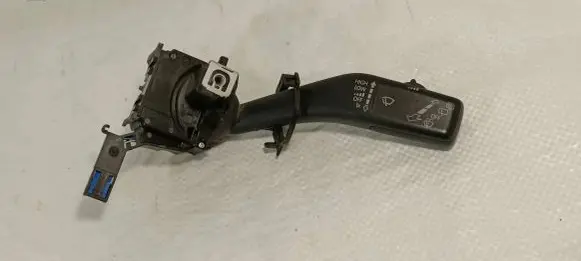 Volkswagen Caddy Wiper control stalk 1K0953519H G0109B