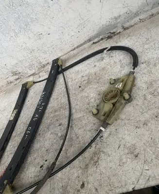 Audi A6 S6 C6 4F Front window lifting mechanism without motor 4F0837461