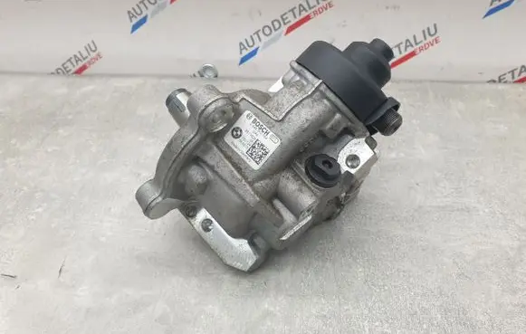 BMW 4 F36 Gran coupe Fuel injection high pressure pump 8511626 0445010764 CP4