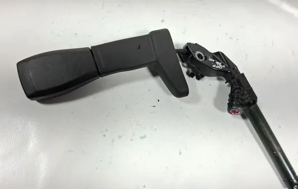Volvo S40 Front seatbelt buckle 6031762