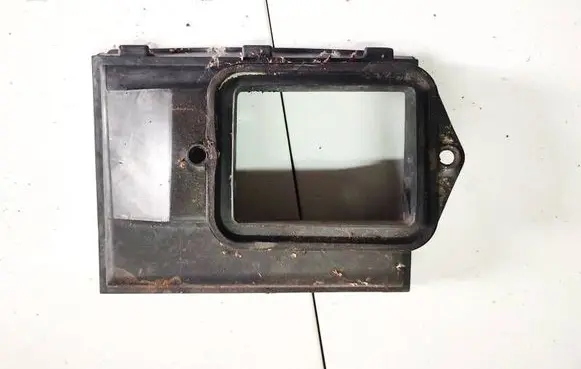 Volkswagen Golf III Air intake duct part