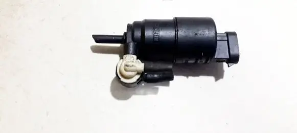 Renault Laguna I Windscreen/windshield washer pump 7700821782