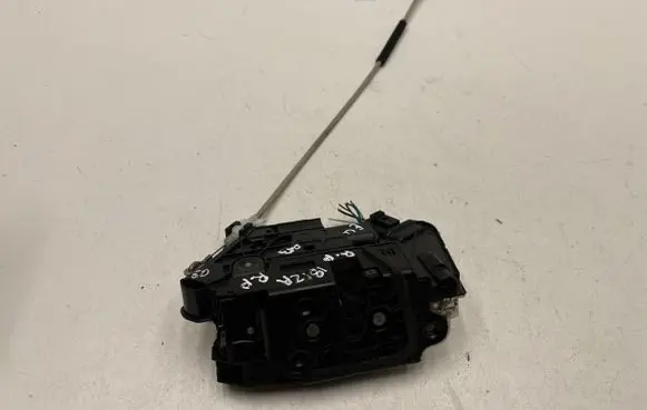 Seat Ibiza IV (6J,6P) Front door lock