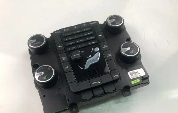 Volvo V70 Interior fan control switch 30795271