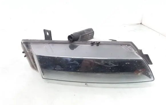 BMW 1 E81 E87 Front fog light 7181288 0305084002