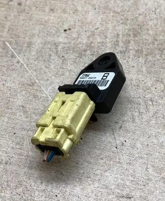 Toyota Avensis T250 Airbag deployment crash/impact sensor 8983105010 238514151D