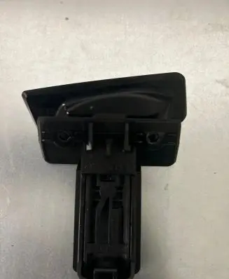 Mercedes-Benz E W211 Hand parking brake switch 2114200077 70050100