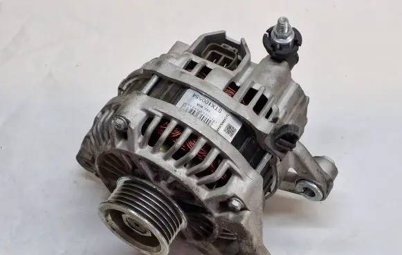Mazda 3 I Generator/alternator STX100554