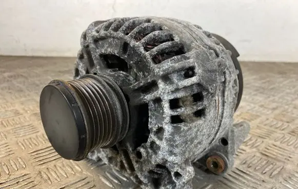 Audi A4 S4 B7 8E 8H Generator/alternator 06F903023J 0124525092 00M145397